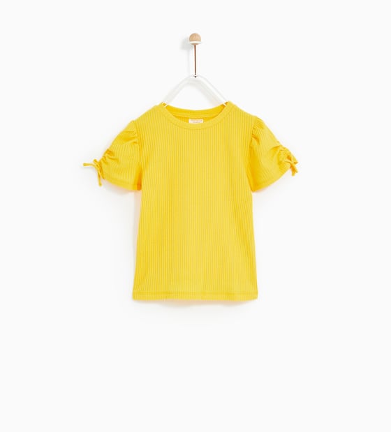 Ubrania w kolorze żółtym dla dzieci, hit sezonu