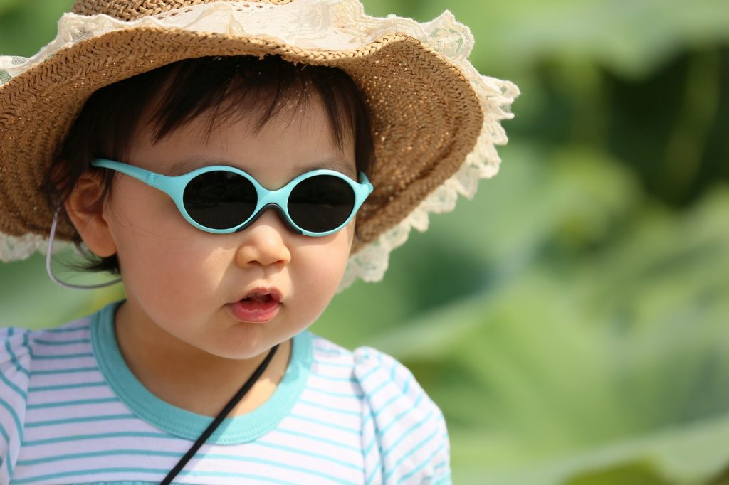 okulary przeciwsłoneczne dla dziecka dla dziewczynki