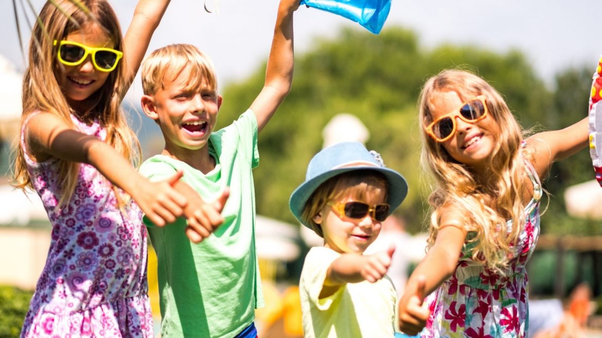 9-obozy-dla-dziecka-prezent